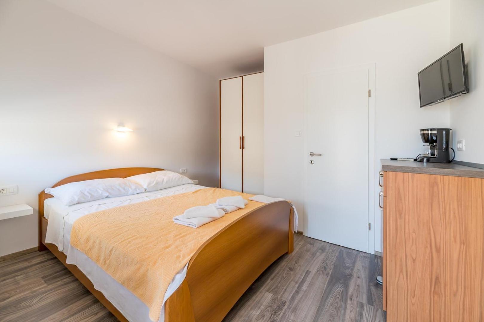 Apartments & Rooms Dekanic Baška Esterno foto